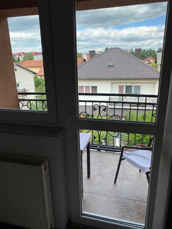 Big Apartment 3 Bedrooms Bihać Exterior foto